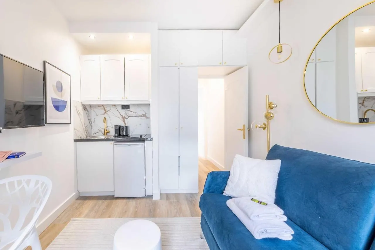 Studio Chic In The Heart Of Paris - Republique Apartment